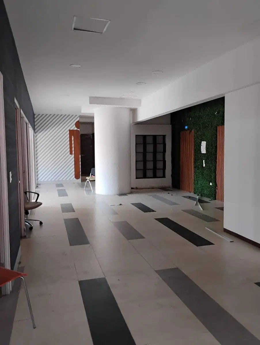 Renta Local comercial Paseo Tec — foto 1