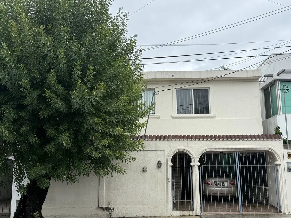 Casa en Venta en Vista Hermosa, Monterrey, Nuevo León — foto 1